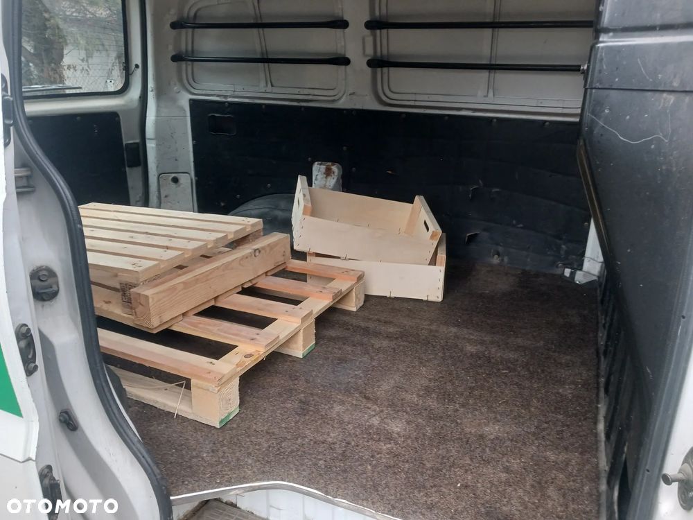 Hyundai H1 dostawczy BUS 2.5 TDCI 186 tyś km - 12