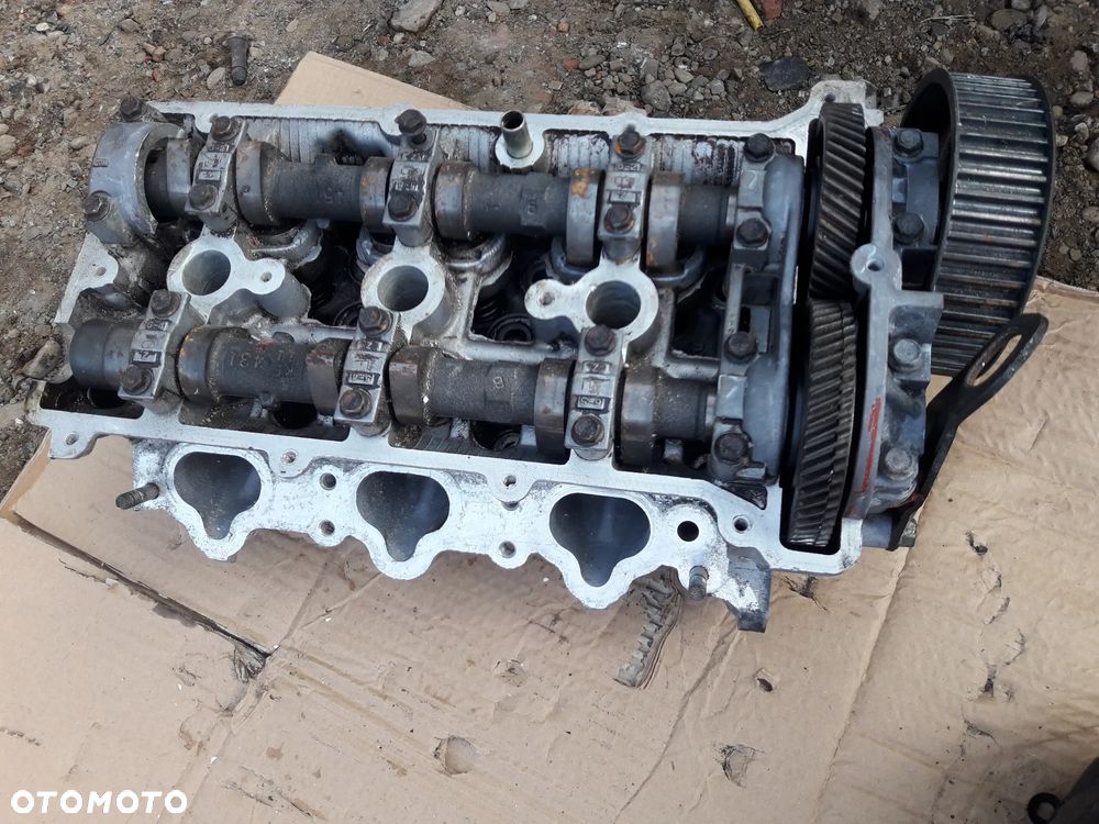 Mazda 323f MX-3 Xedos 6 9   1.8 2.0v6  Głowica Silnika wałek z wałki K8 KF - 6