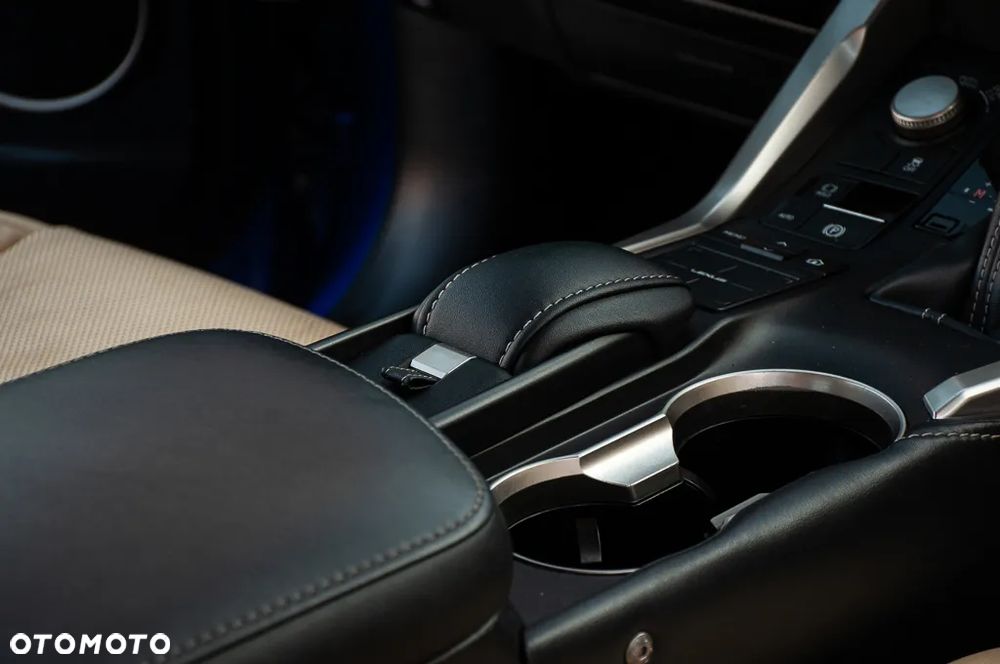 Lexus NX 200t Prestige AWD - 13