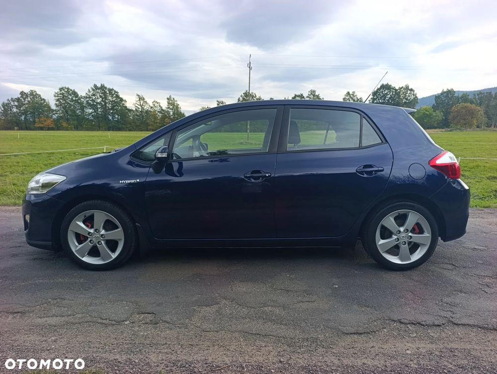 Toyota Auris 2010 photo 4