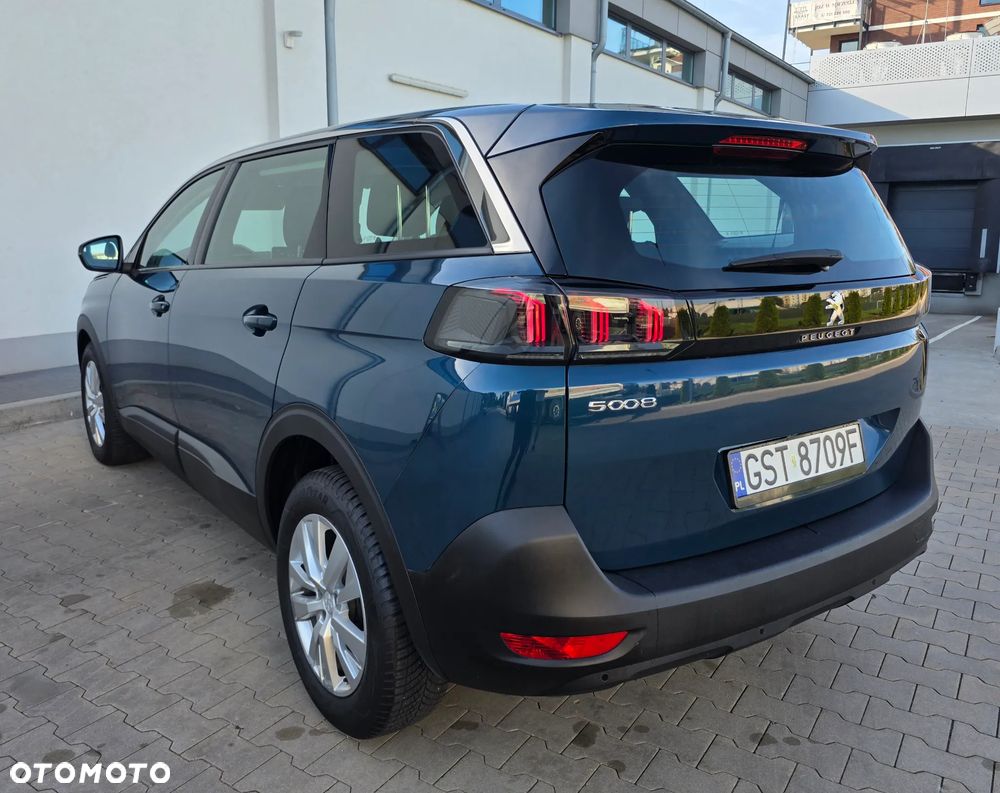 Peugeot 5008 - 9