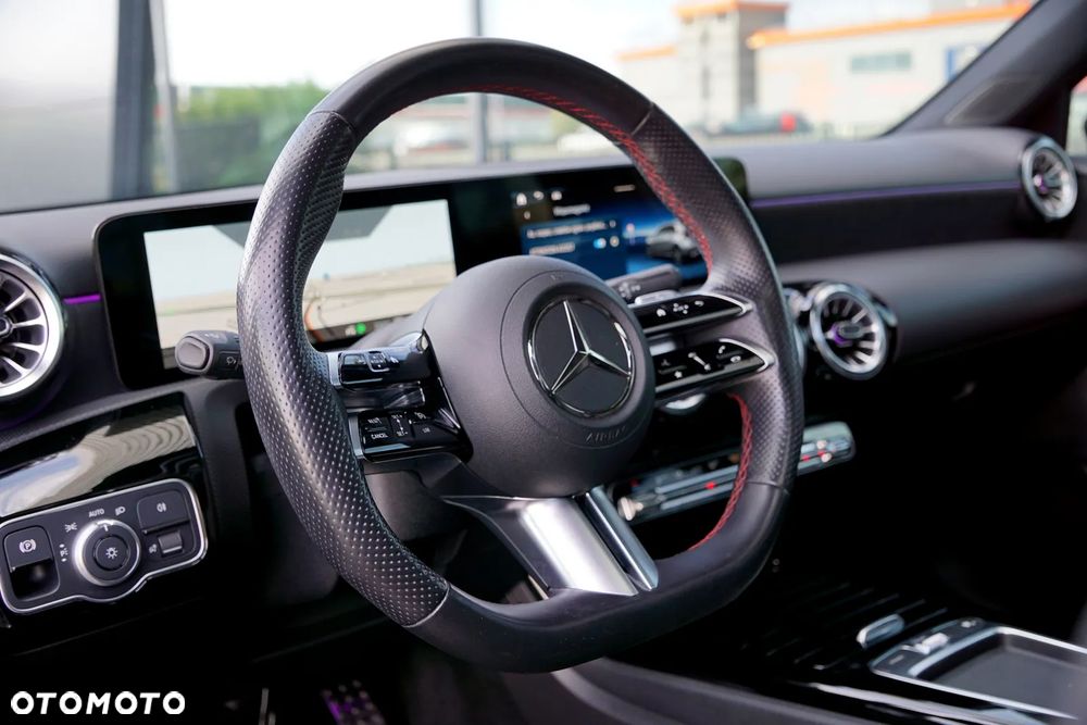 Mercedes-Benz Klasa A 200 AMG Line 7G-DCT - 20