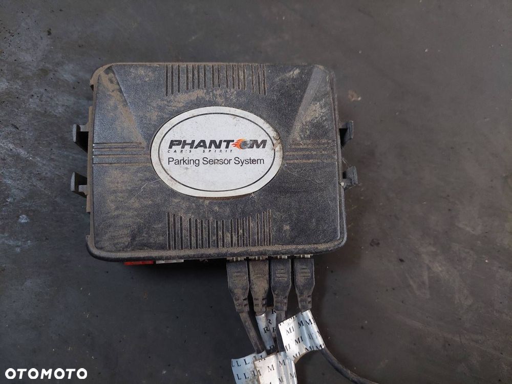 KOMPLETNY TYŁ KLAPA BAGAŻNIKA ZDERZAK LAMPY TOYOTA AVENSIS VERSO I 1E2 - 8