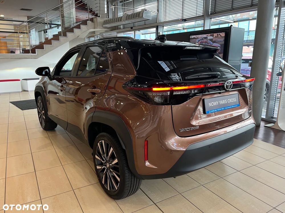 Toyota Yaris Cross Hybrid 1.5 Executive - 5