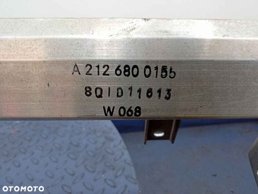 E KLASA W212 BELKA STELAŻ DESKI EU A2126800155 - 2