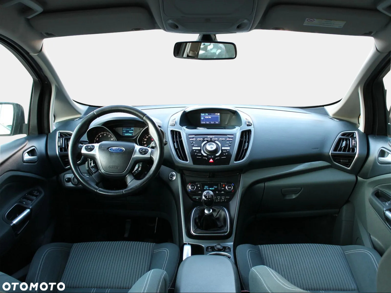 Ford C-MAX 1.6 EcoBoost Titanium - 9