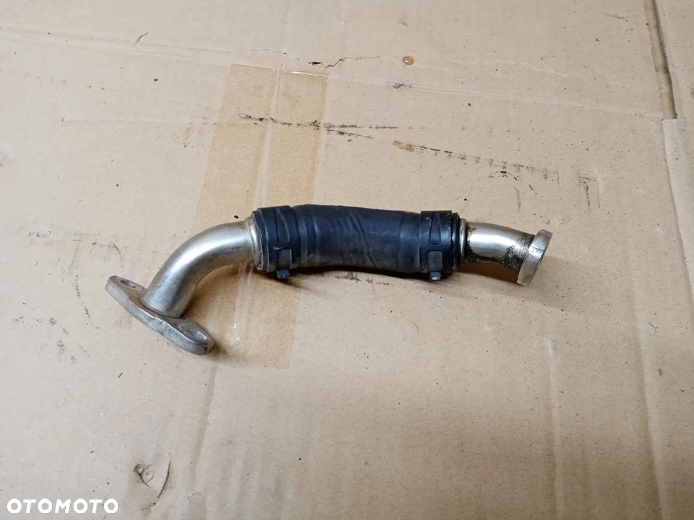 Rurka oleju olejowa turbiny Audi A4 B8 A5 2.0 TFSI 06H145735G - 1