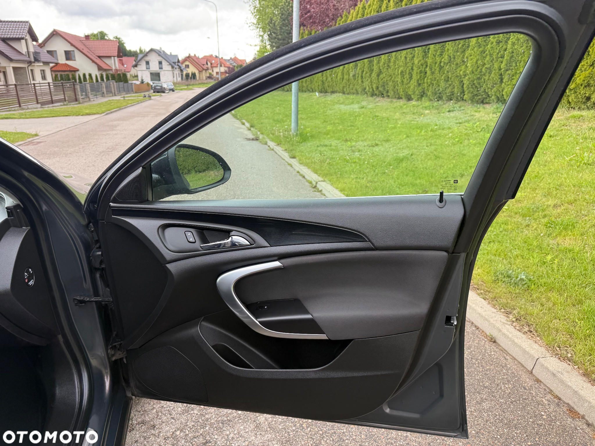 Opel Insignia - 8