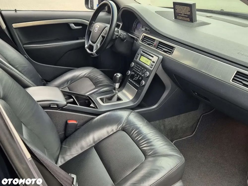 Volvo V70 2.0 - 16