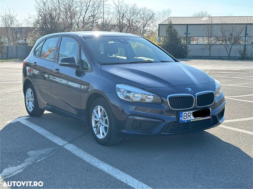 BMW Seria 2 216d - 9