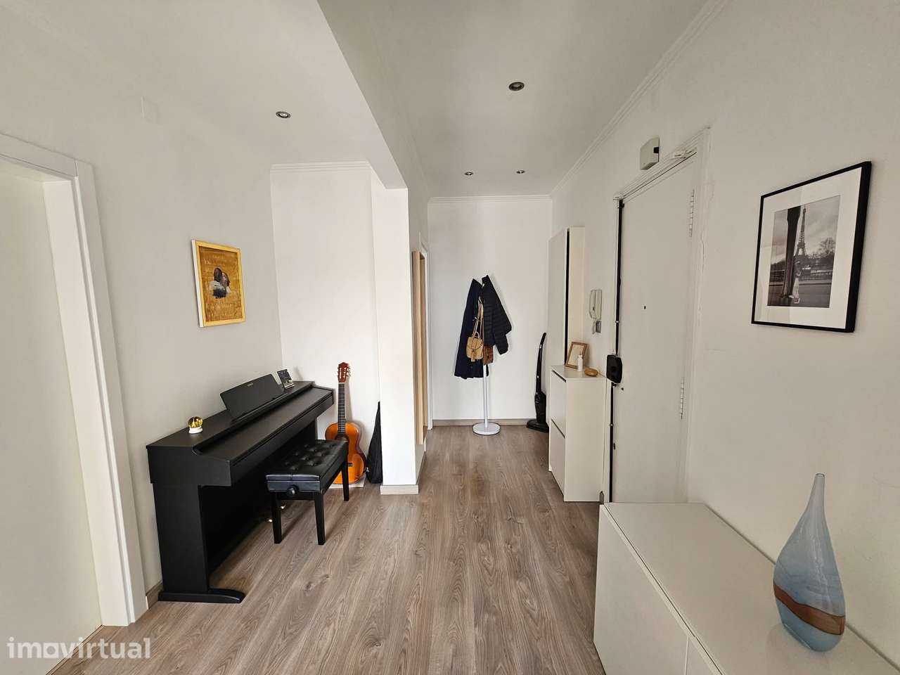 Apartamento T2 renovado e mobilado para arrendar em Benfica, Lisboa - Grande imagem: 5/12
