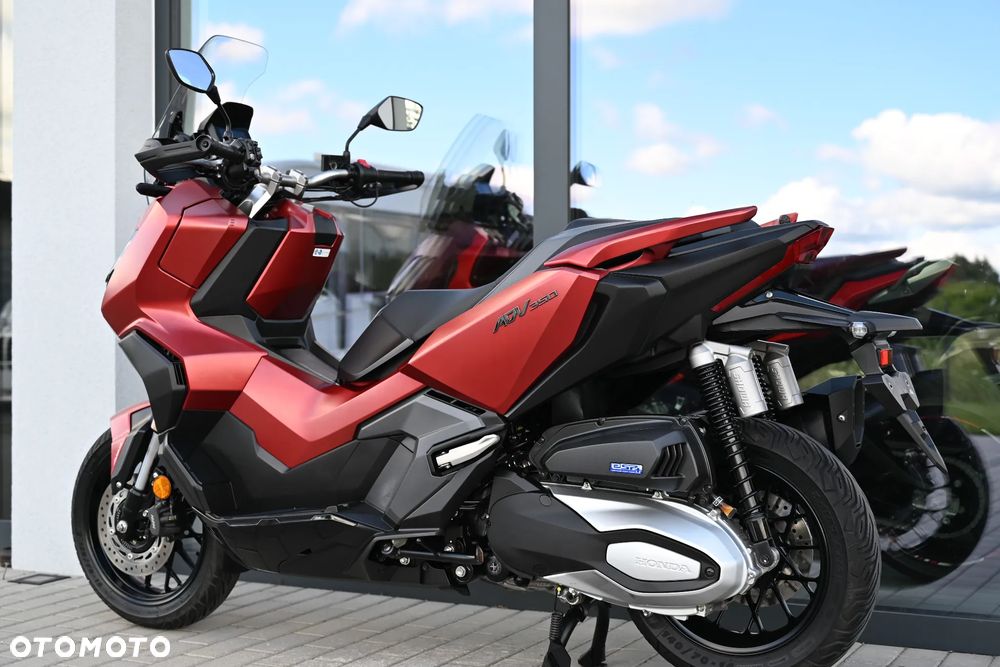 Honda ADV350 - 5