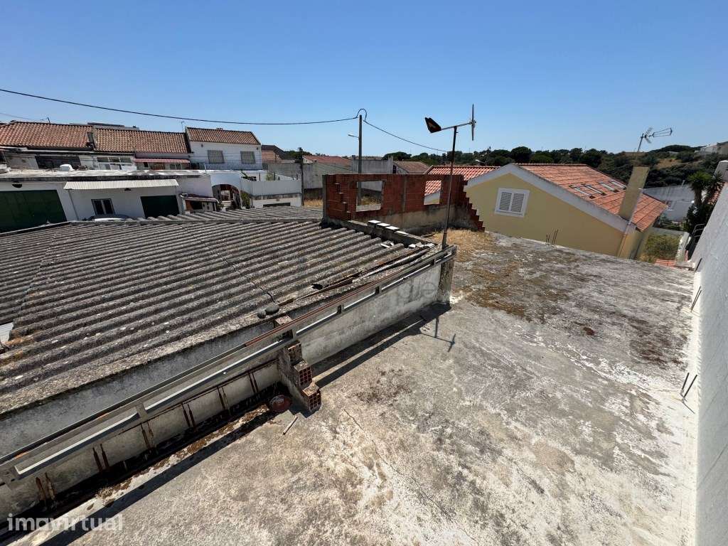 Terreno de 325 m2 Charneca de Caparica Próximo à Praia - Grande imagem: 5/20