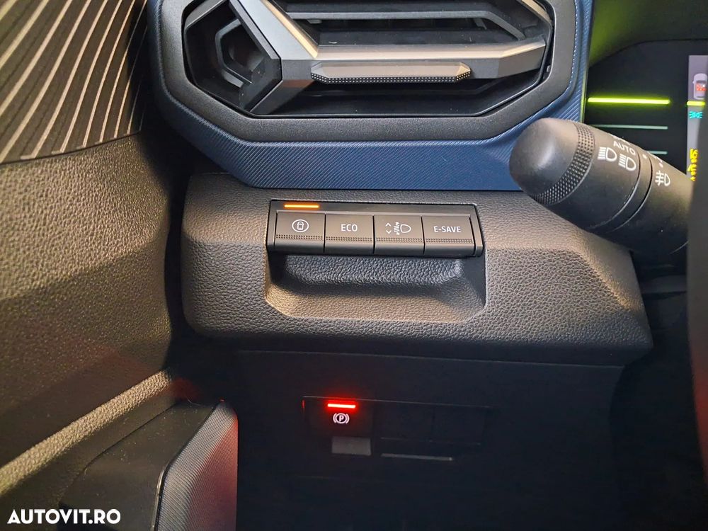 Dacia Duster HEV 140 Journey - 10