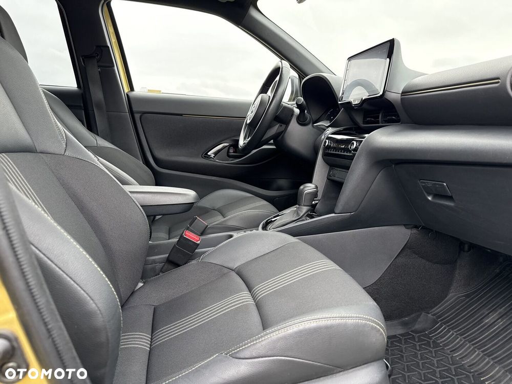 Toyota Yaris Cross Hybrid 1.5 Adventure - 9