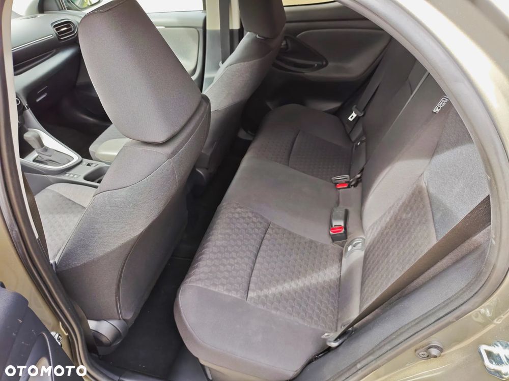 Toyota Yaris 116 1.5 VVT-i Active - 16