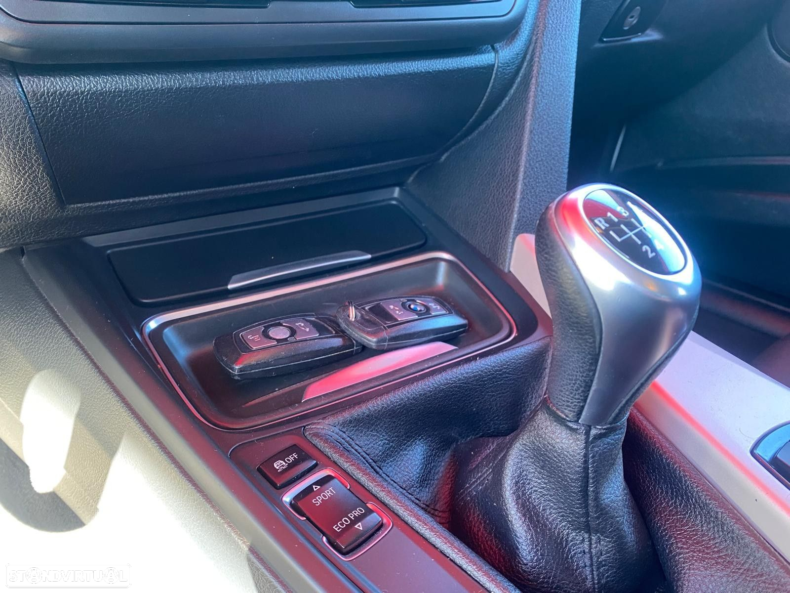 BMW 320 d Line Sport - 11