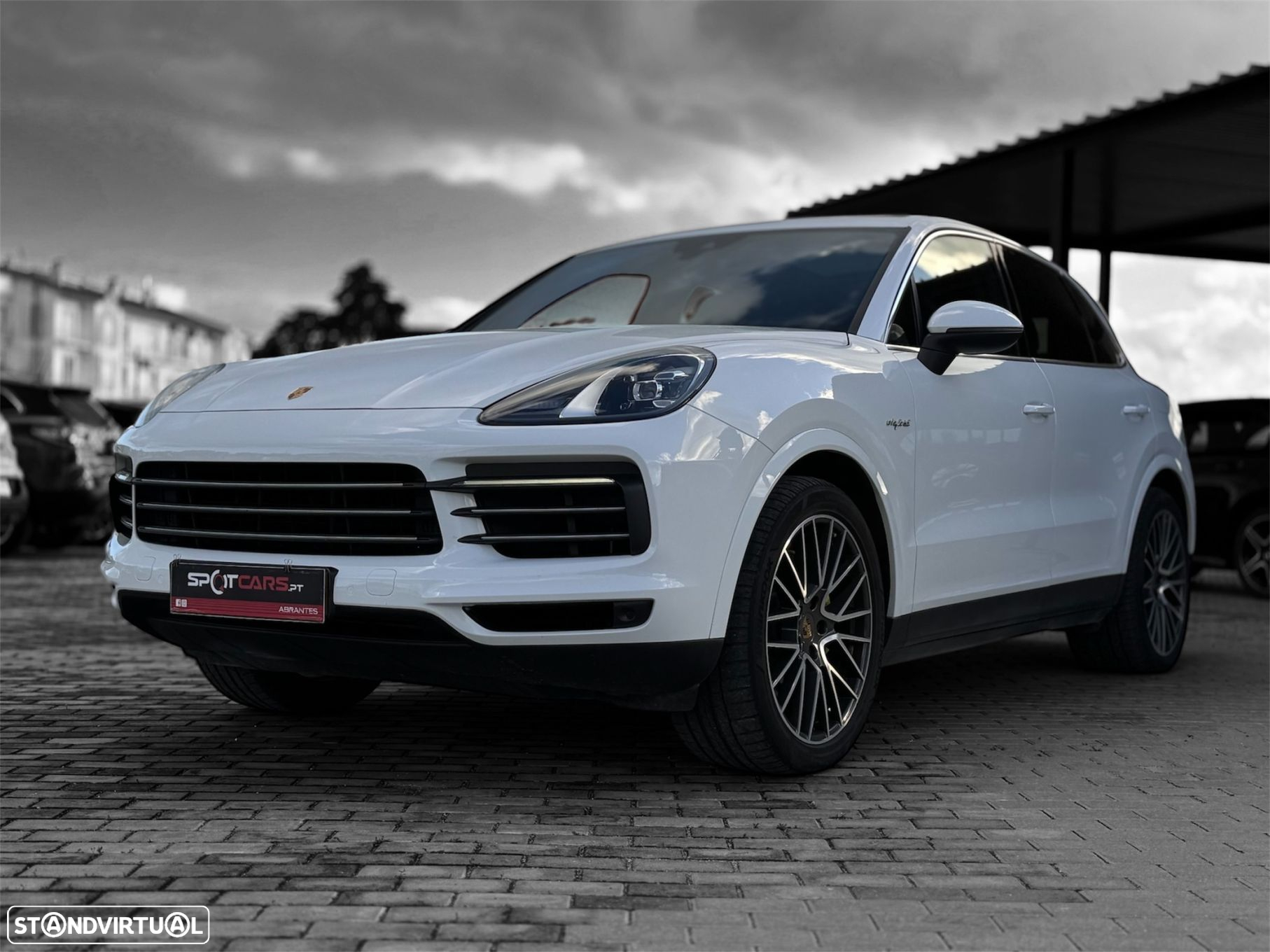 Porsche Cayenne E-Hybrid - 4