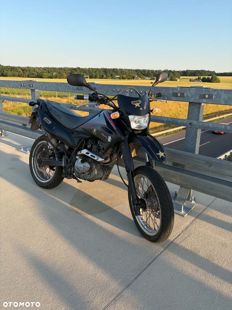 Suzuki DR - 1