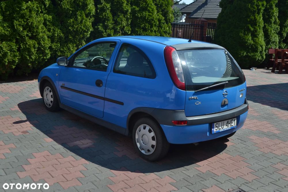 Opel Corsa - 2