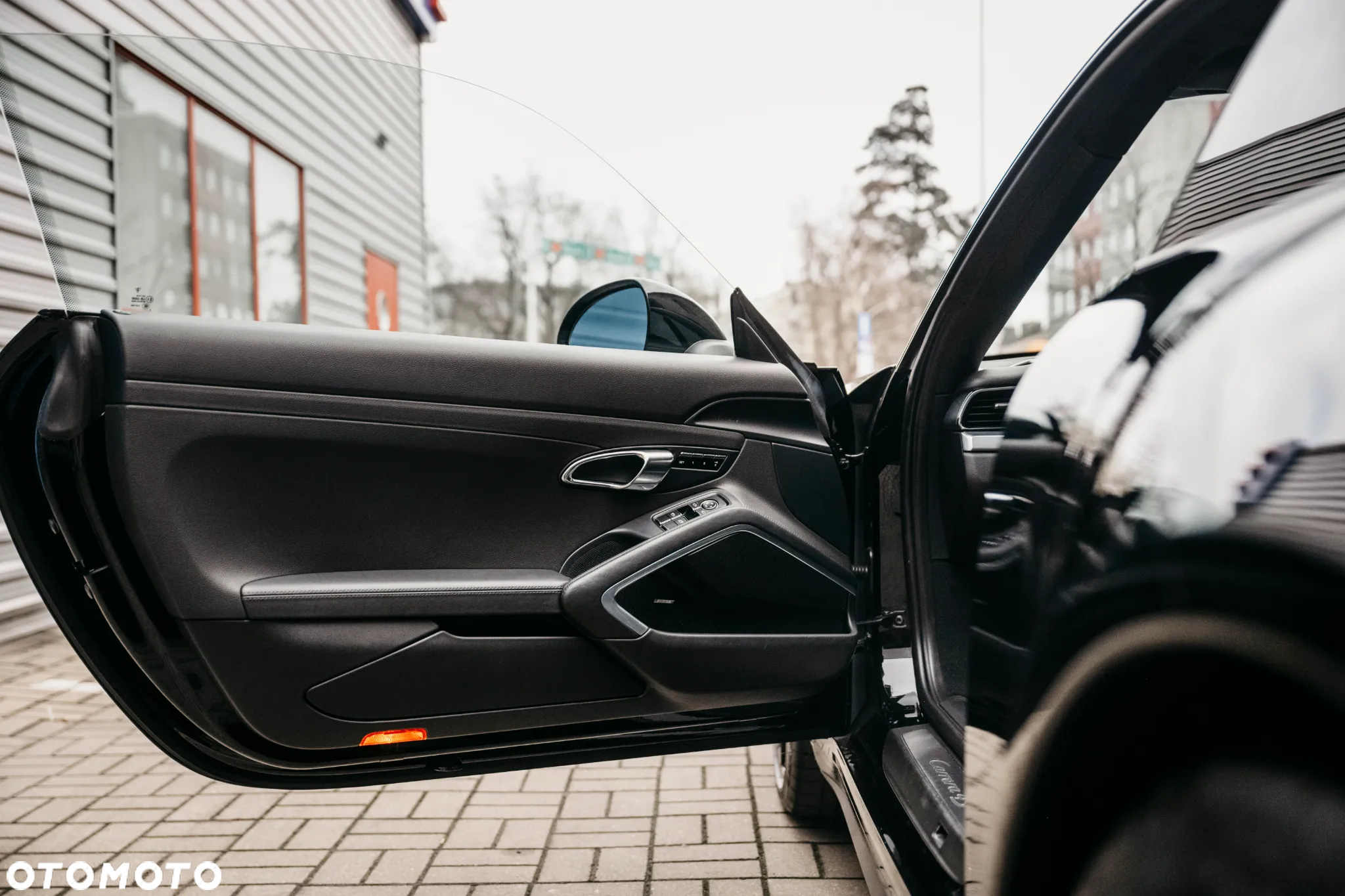 Porsche 911 Carrera 4S PDK - 11