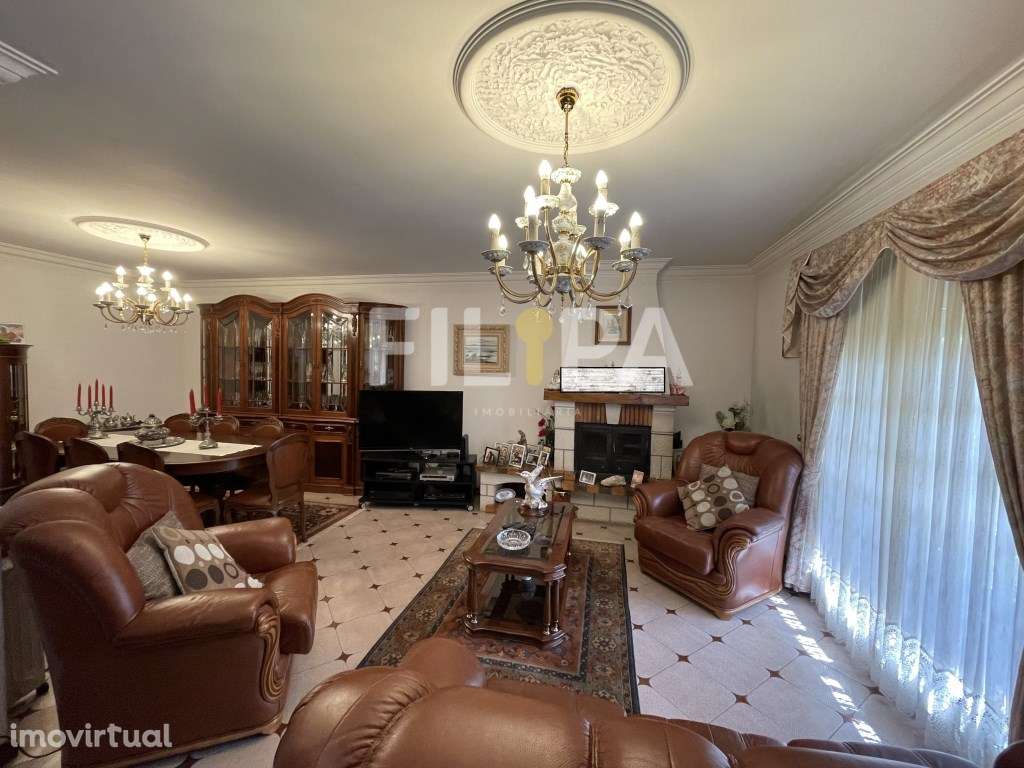 Moradia V4 Em Baguim do Monte - Grande imagem: 3/24