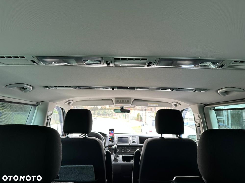 Volkswagen Multivan 2.0 TDI L2 Comfortline DSG - 23