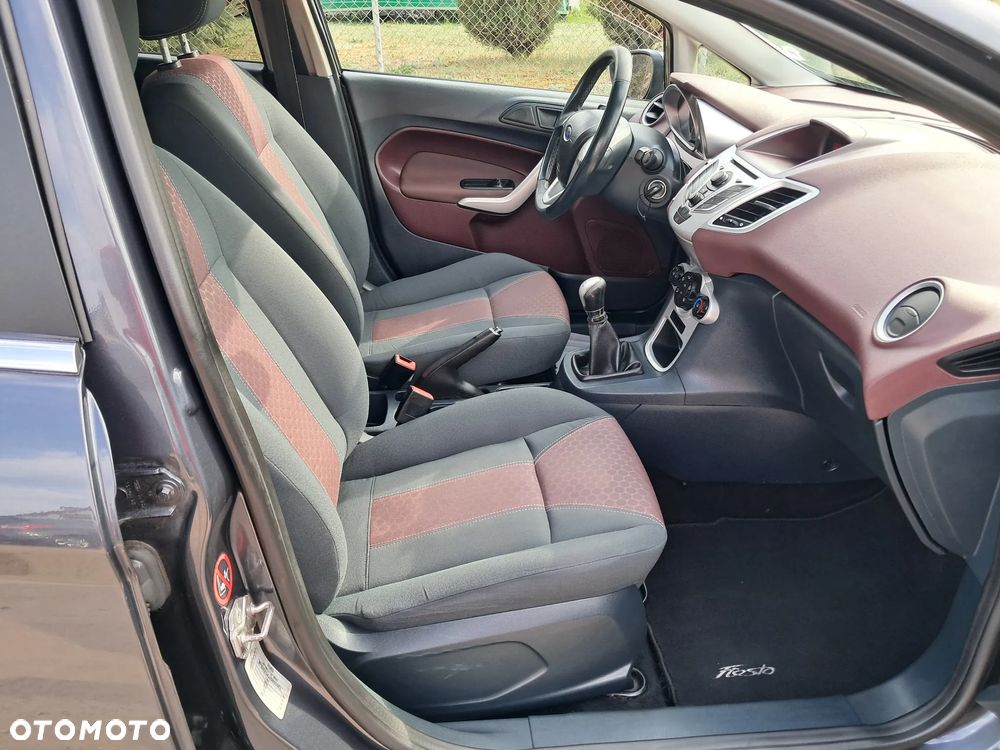 Ford Fiesta 1.25 Viva - 17