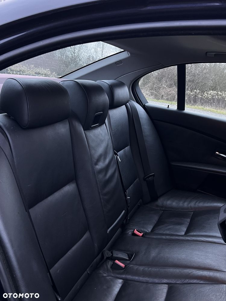 BMW Seria 5 520i Touring - 7