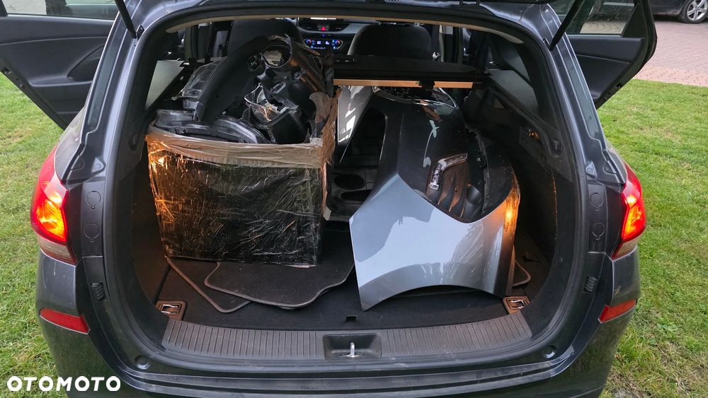 Hyundai i30 - 36