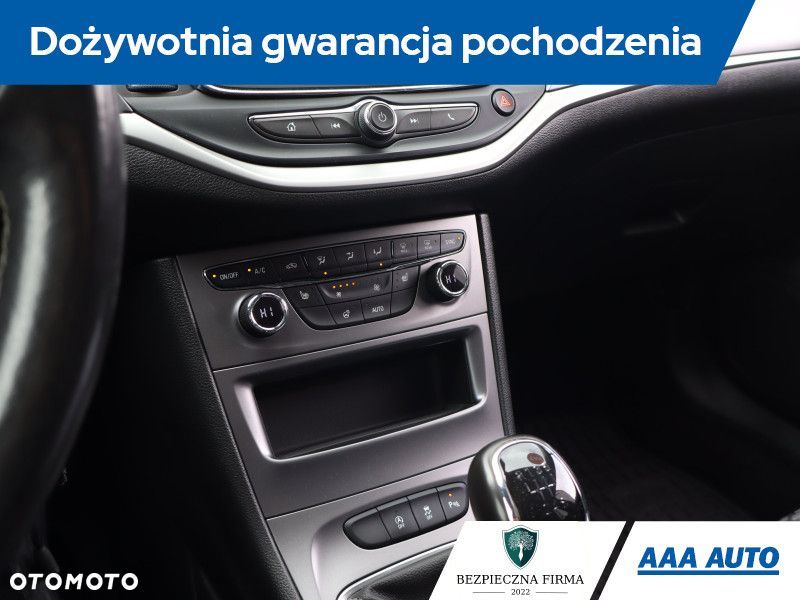 Opel Astra - 22