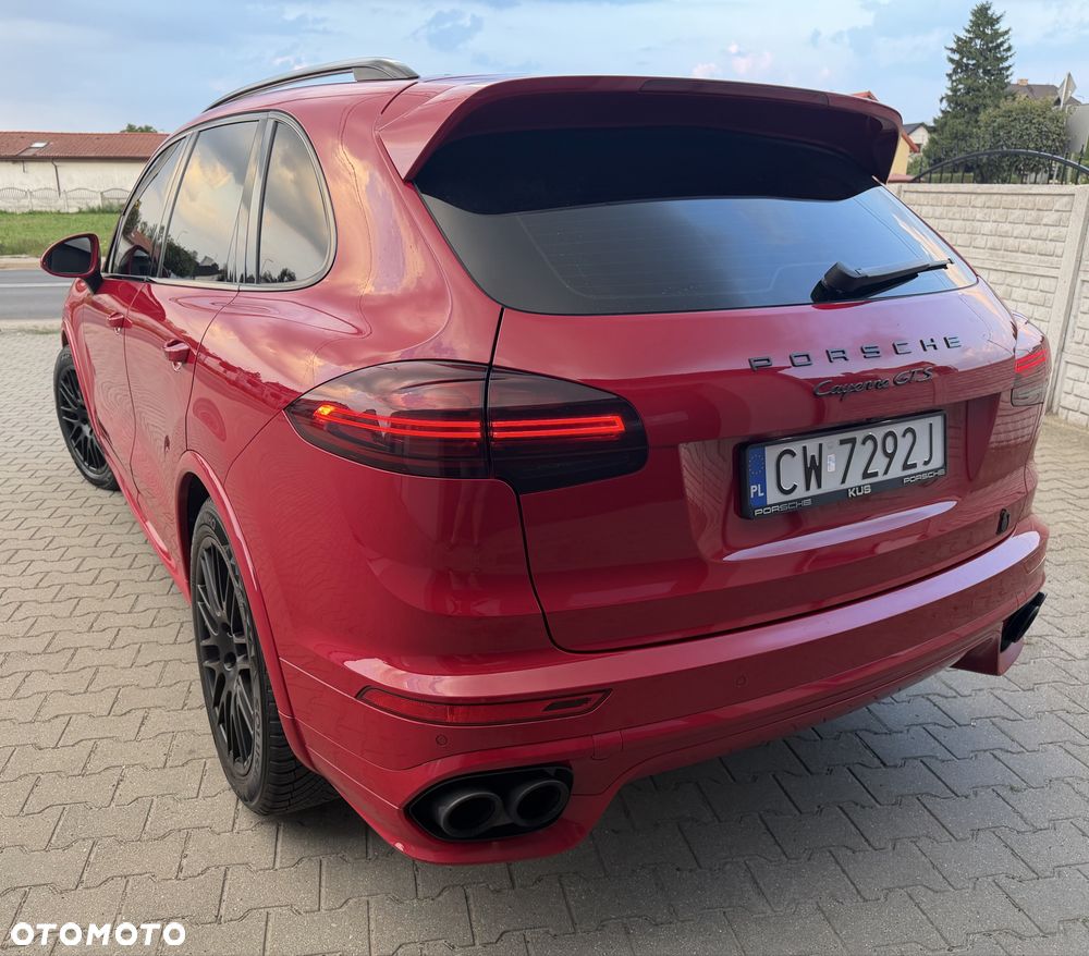 Porsche Cayenne - 6