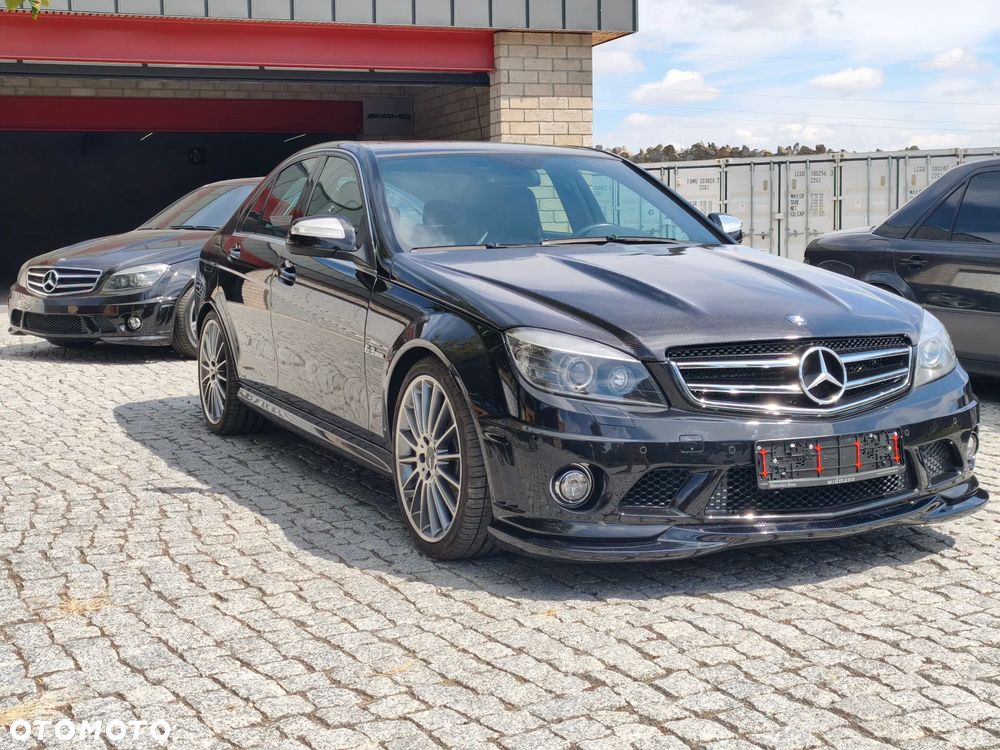 Mercedes-Benz Klasa C 63 AMG 7G-TRONIC SPORT EDITION - 4