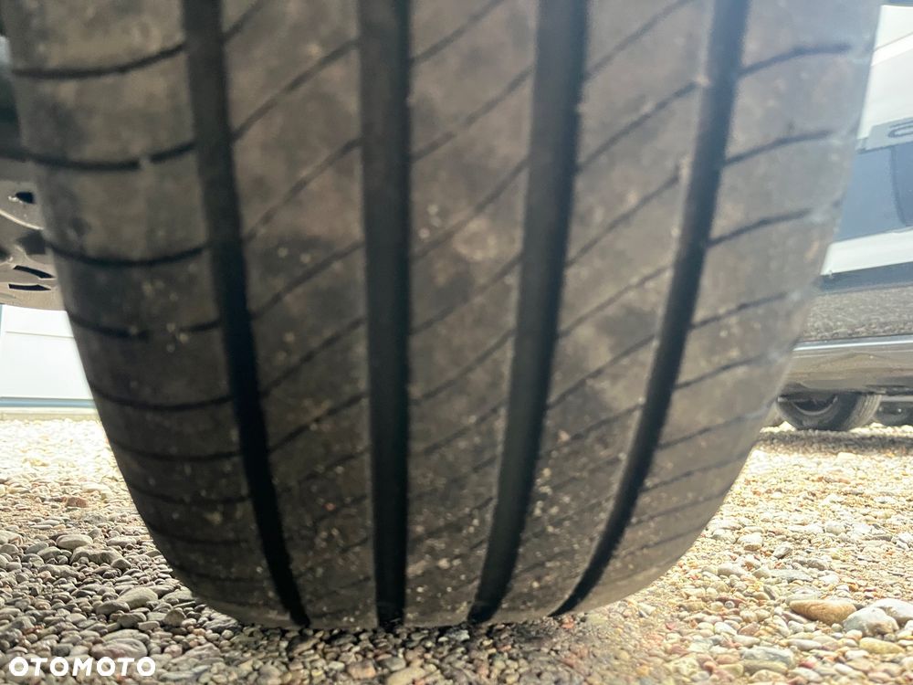 DS Automobiles DS 3 Crossback 1.2 PureTech Performance Line + - 37