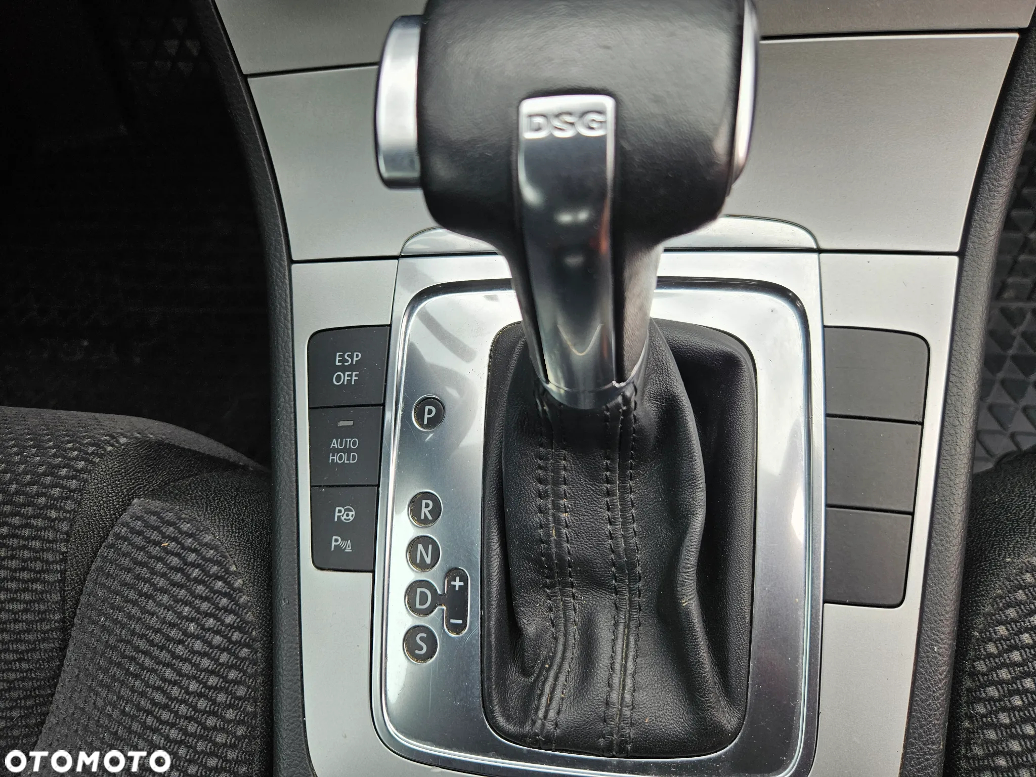 Volkswagen Passat Variant 2.0 TDI DPF DSG Comfortline - 25
