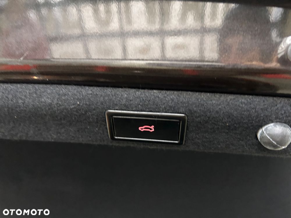 Skoda Superb 1.6 TDI GreenLine - 26