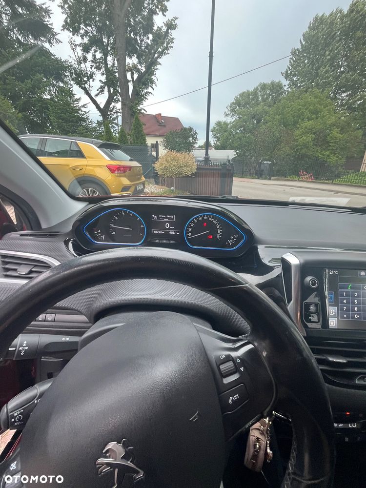 Peugeot 2008 1.2 Pure Tech GPF Crossway S&S - 10