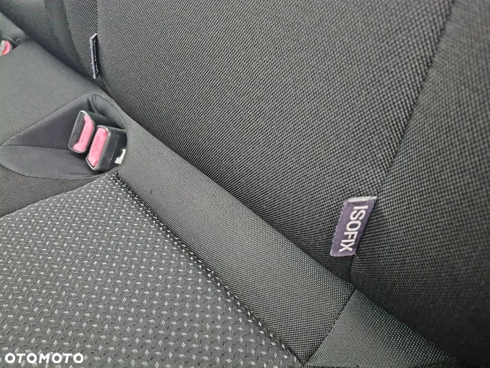 Hyundai i30 1.6 blue Classic - 28