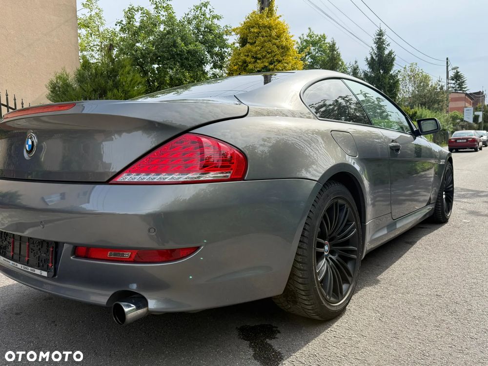 BMW Seria 6 630 i - 8