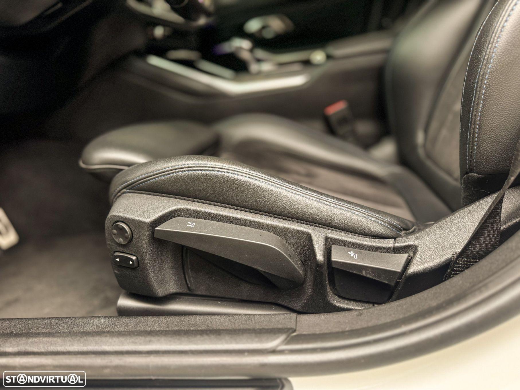 BMW M340 d xDrive Pack Desportivo M Pro Auto - 38