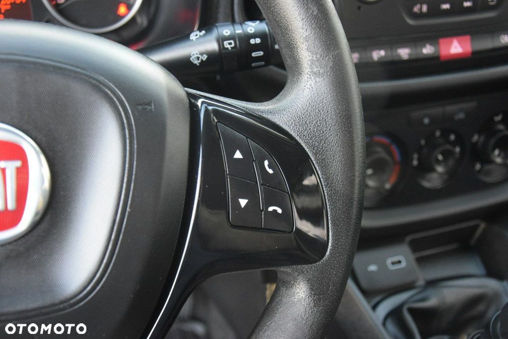 Fiat Doblo 1.4 T-Jet 16V Lounge - 30