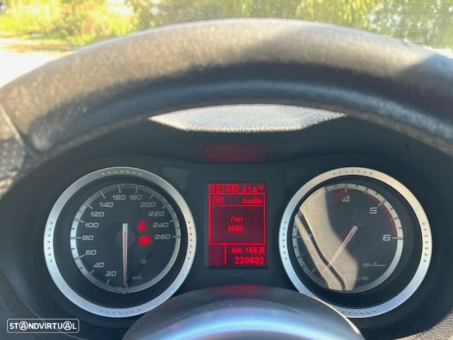 Alfa Romeo Brera 2.4 JTDM - 15