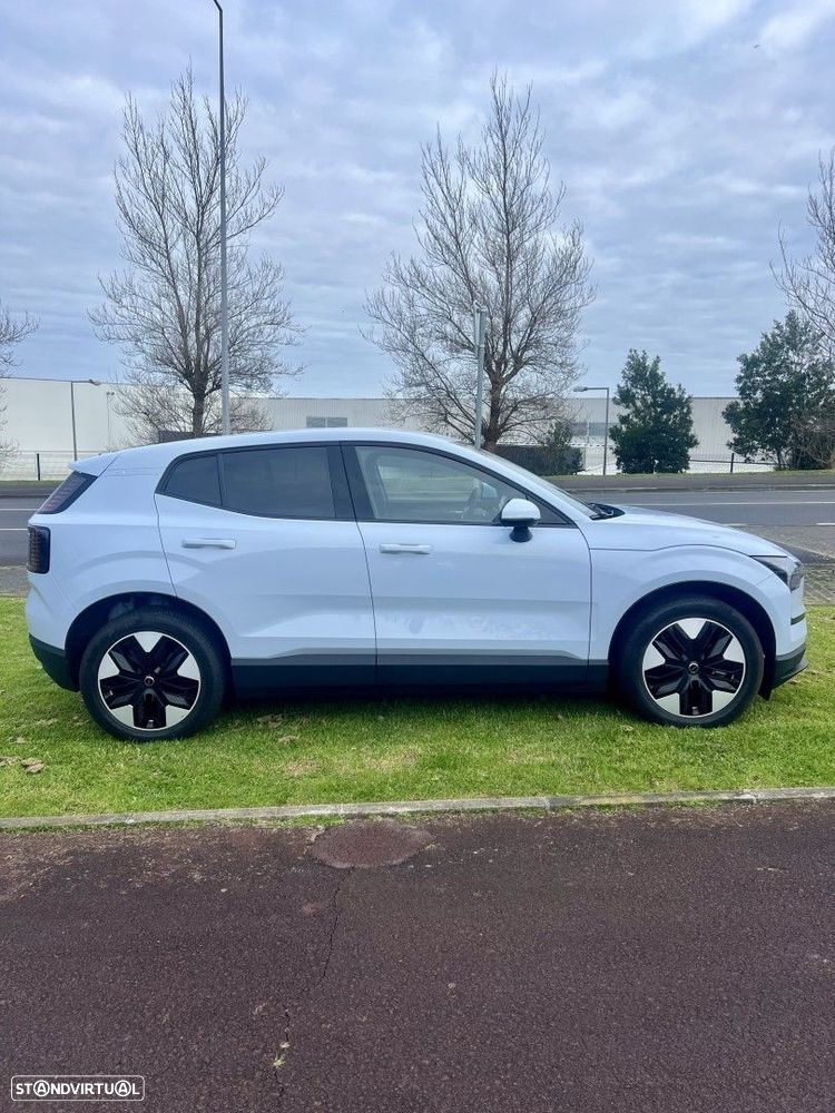 Volvo EX30 69 kWh Single Motor Extended Range Core - 4