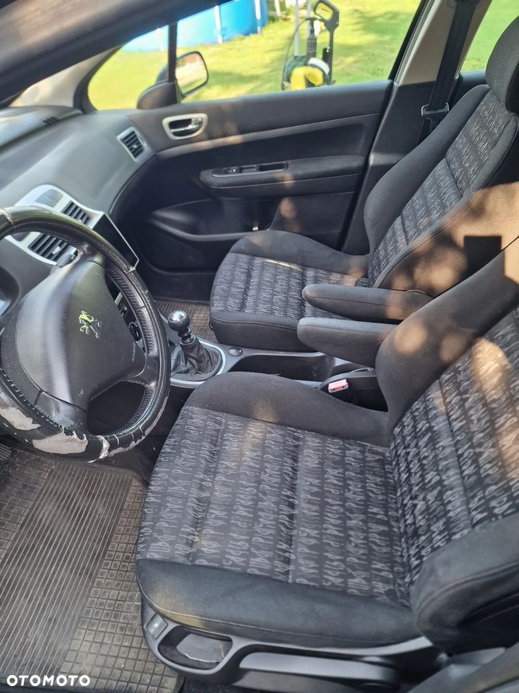 Peugeot 307 2.0 HDi Premium - 10