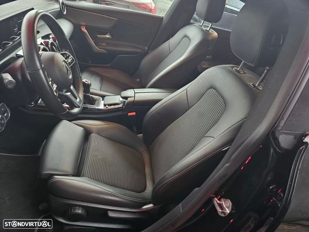 Mercedes-Benz CLA 180 d Progressive - 9