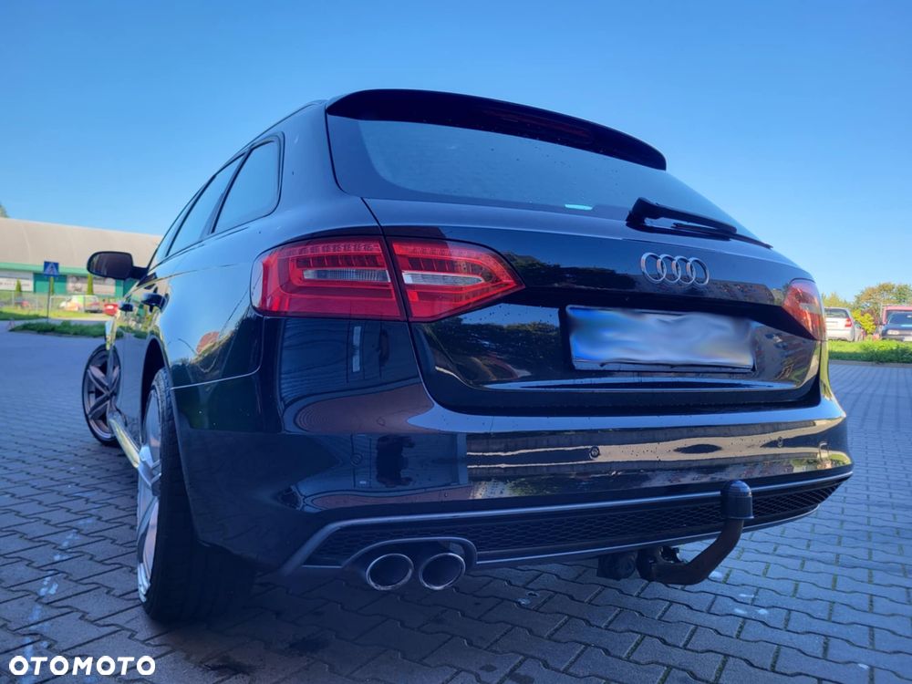 Audi A4 Avant 2.0 TDI S tronic - 19