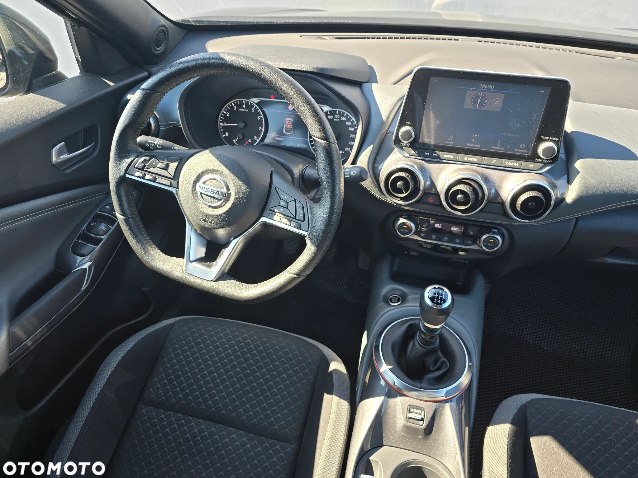 Nissan Juke - 10
