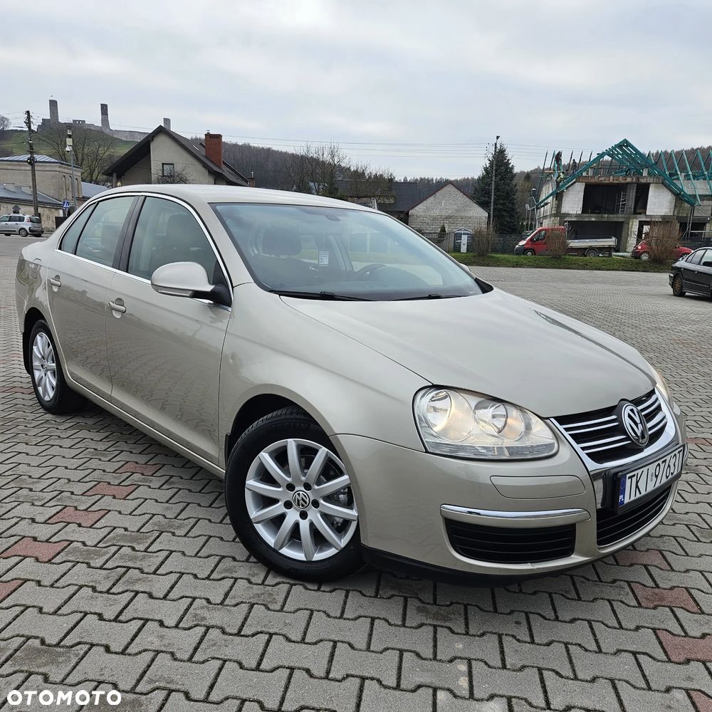 Volkswagen Jetta 1.9 TDI United - 1