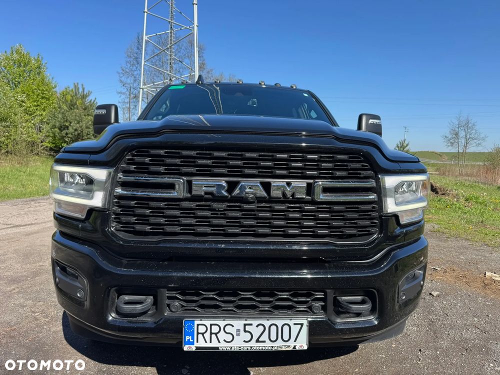 Dodge RAM - 4