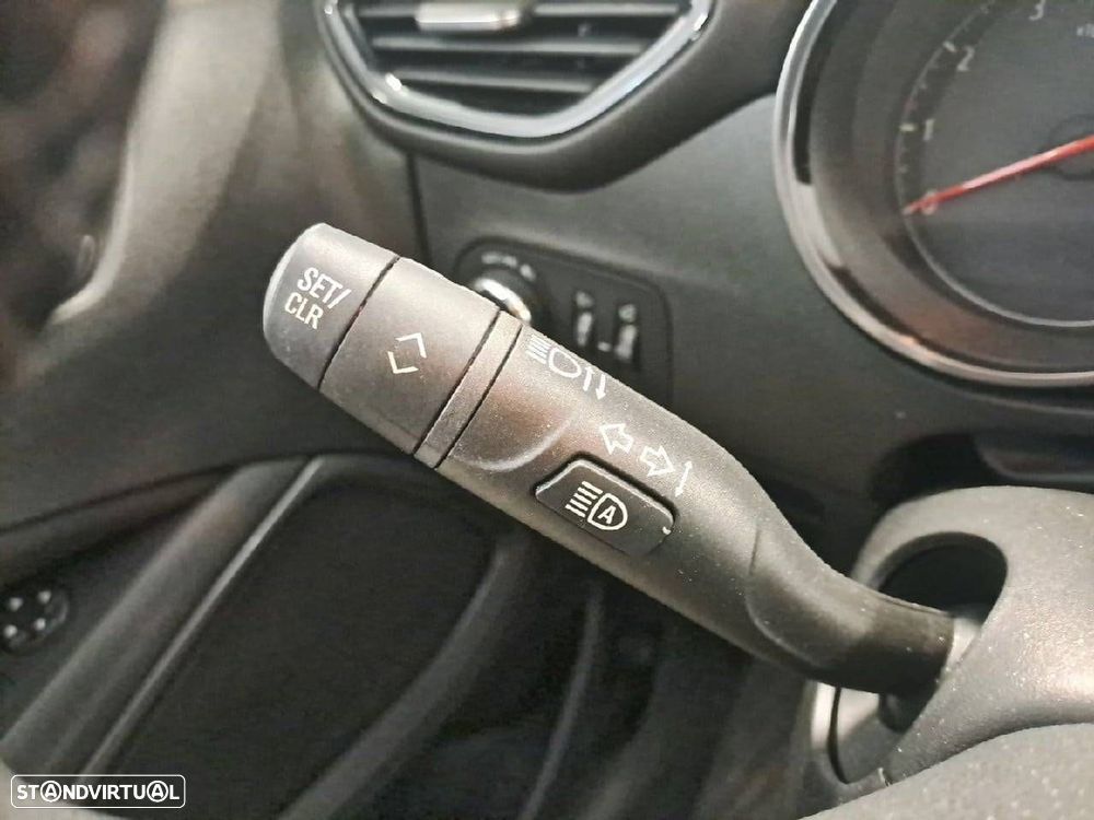 Opel Crossland X - 12